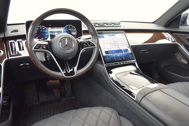 Used 2024 Mercedes-Benz S 500 4MATIC image 4