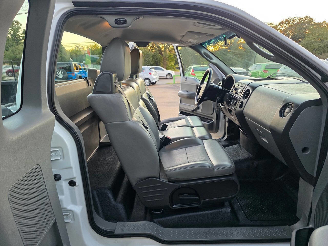 Used 2006 Ford F150 STX RWD image 20