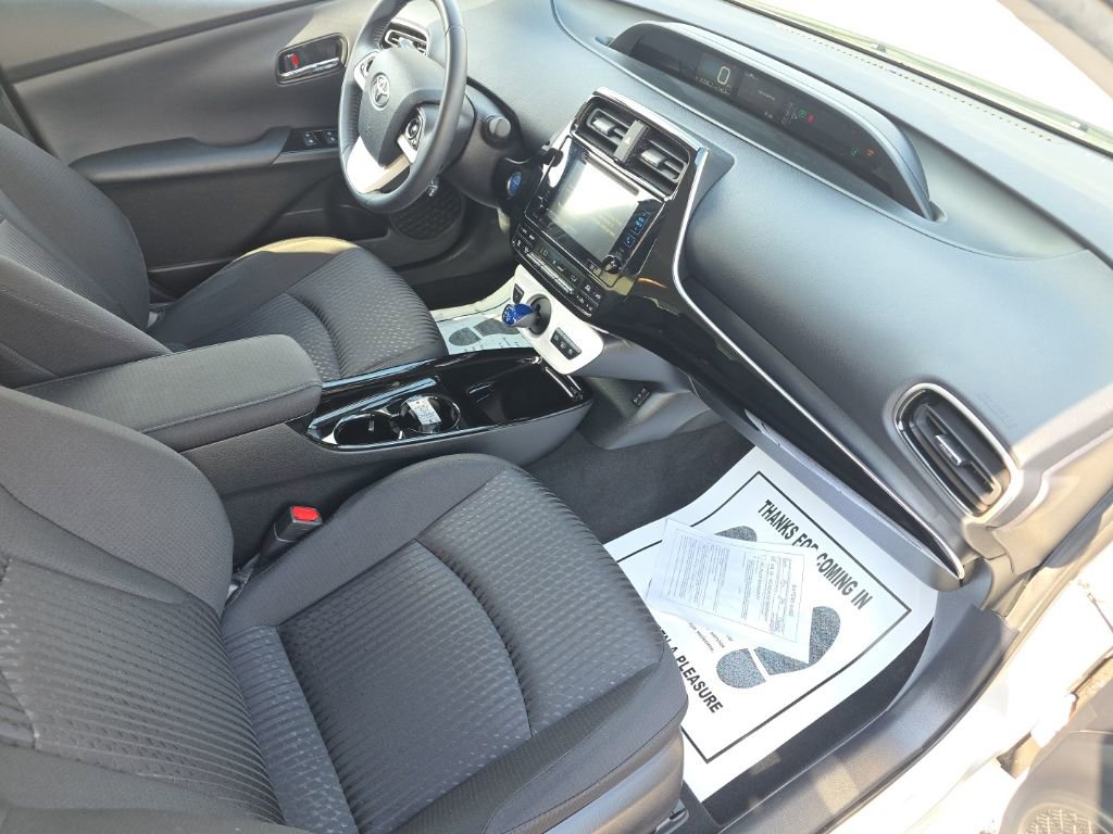 Certified 2018 Toyota Prius Prime Plus image 19