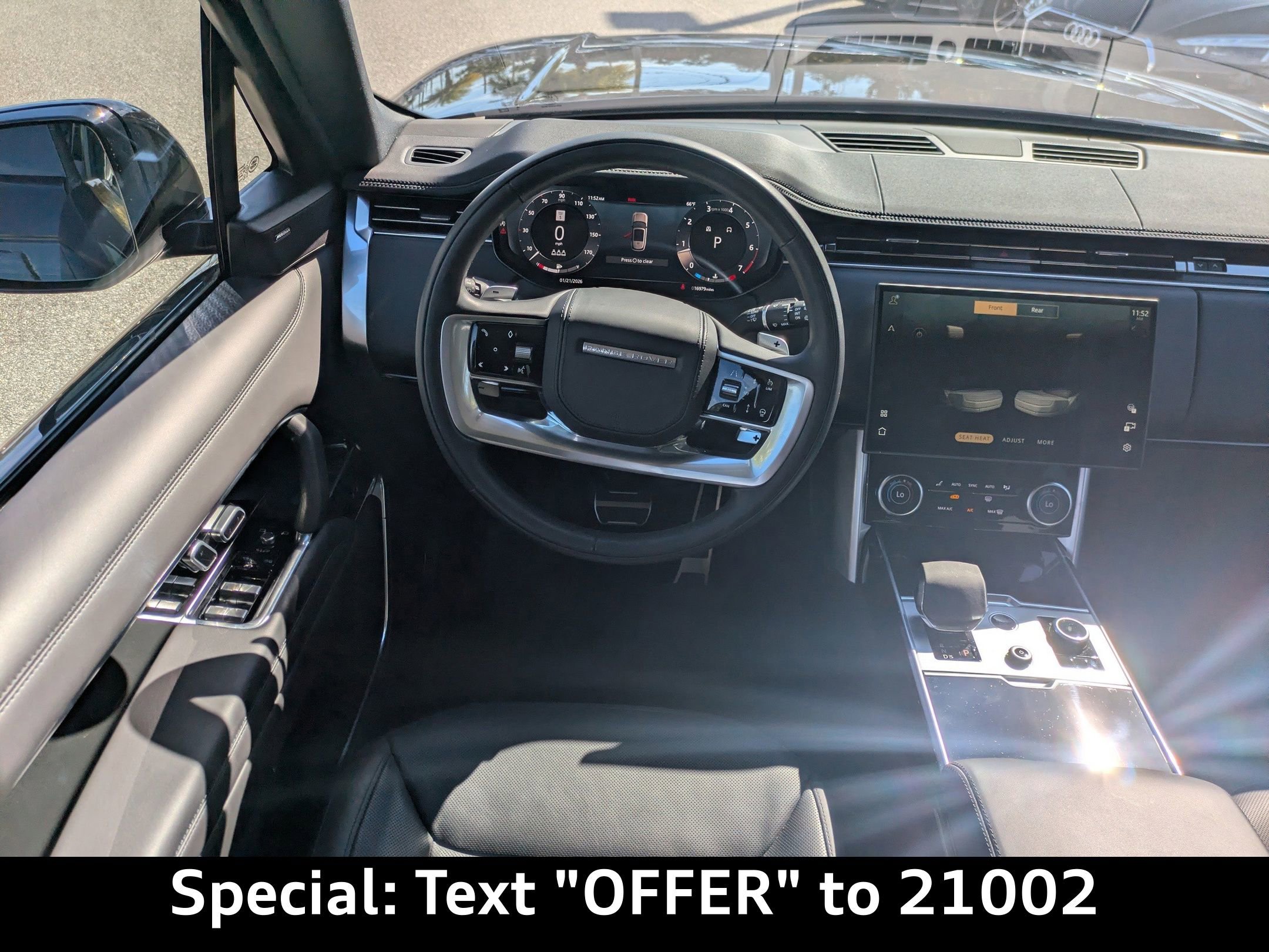 Used 2023 Land Rover Range Rover SE image 17