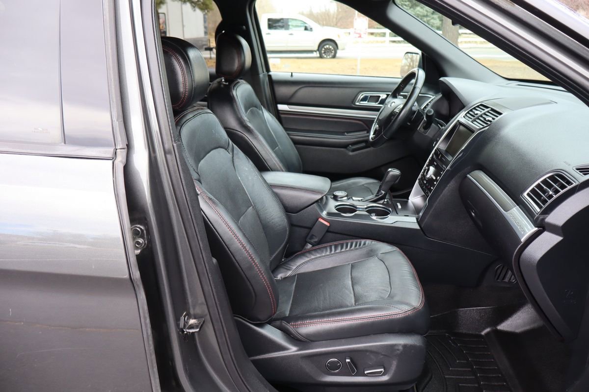 Used 2016 Ford Explorer Sport w/ Equipment Group 401A image 24