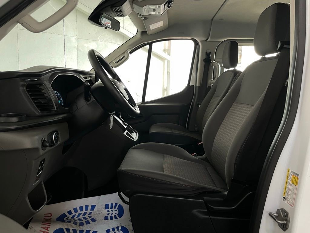 Used 2023 Ford Transit 350 XLT RWD image 10
