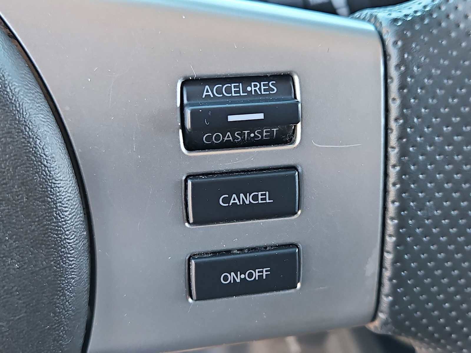 Used 2015 Nissan Xterra S w/ Value Package image 24