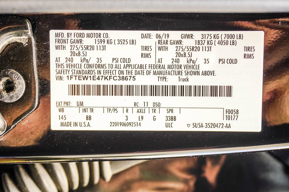 Used 2019 Ford F150 Platinum w/ Equipment Group 701A Luxury image 46