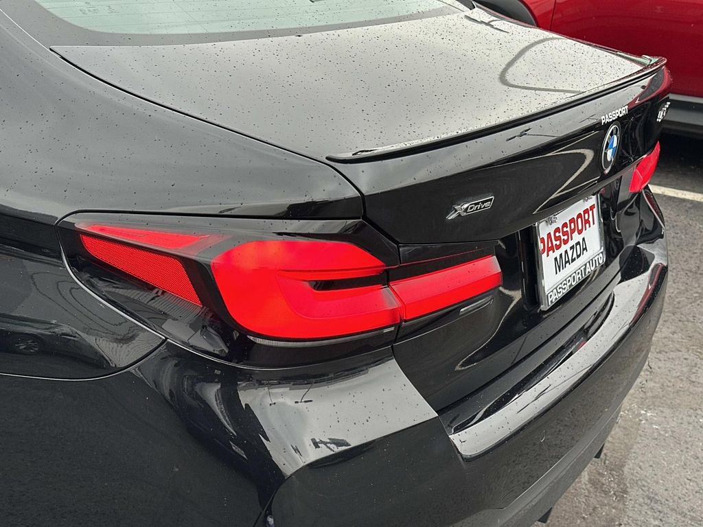 Used 2023 BMW 530i xDrive w/ M Sport Package image 9