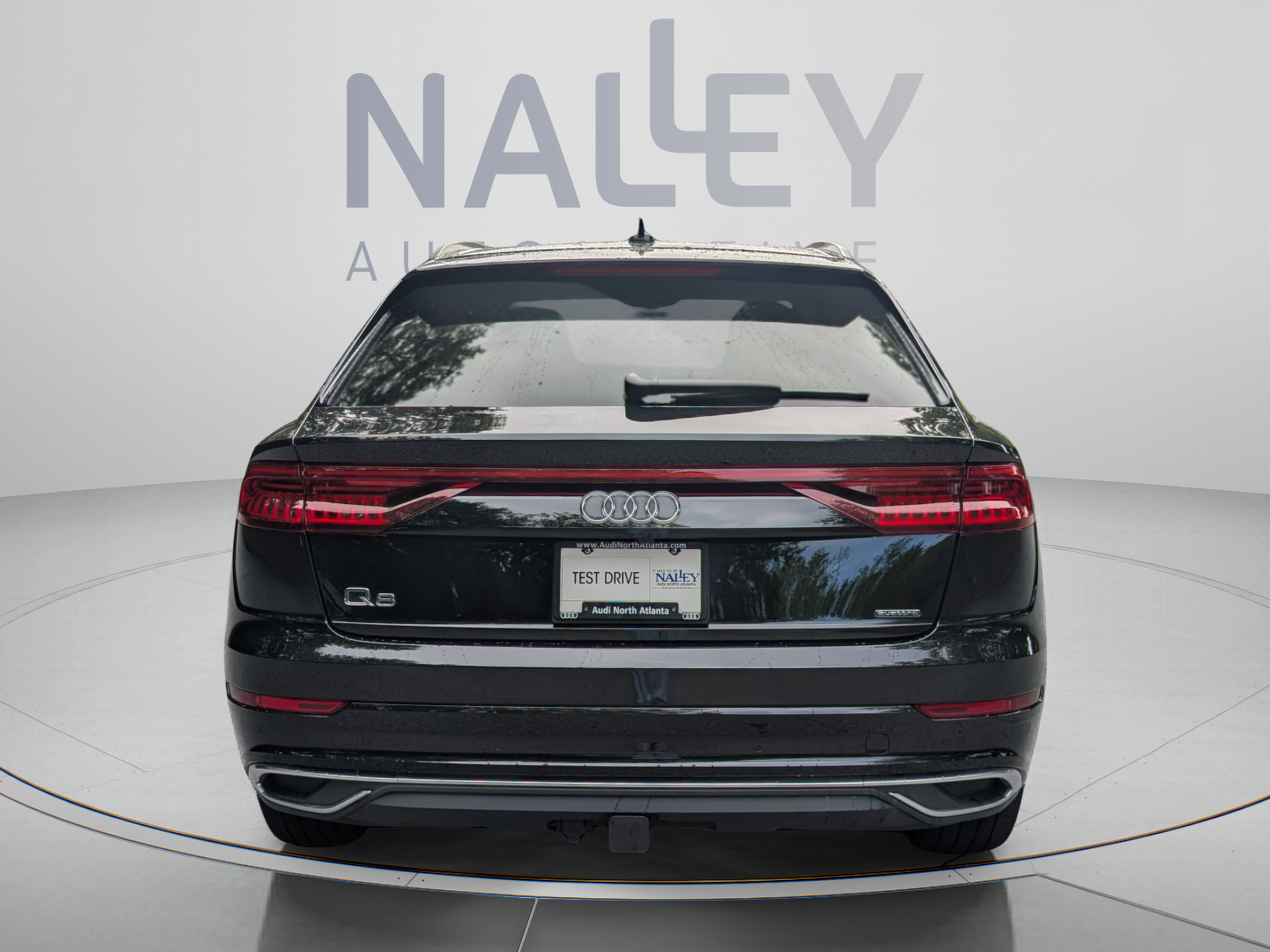 Used 2023 Audi Q8 Premium Plus w/ Premium Plus Package AWD/4WD image 4
