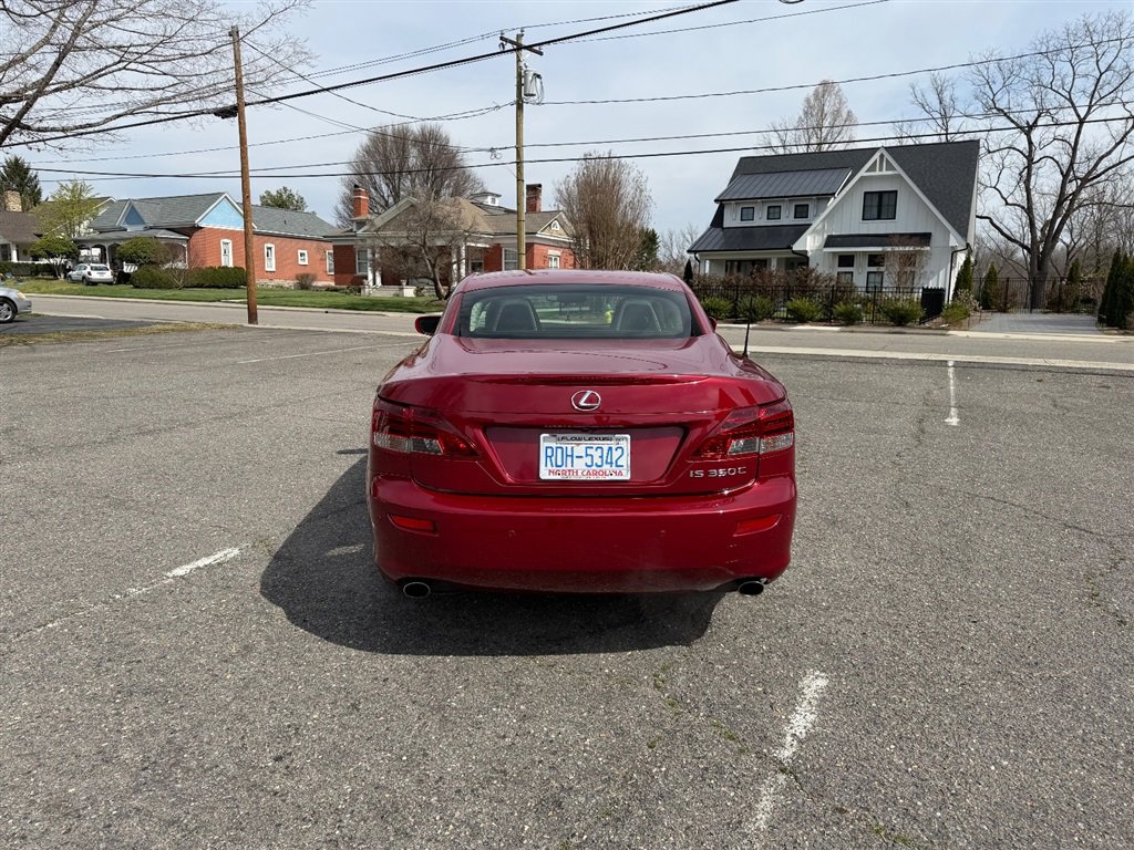 Used 2012 Lexus IS 350C w/ Luxury Pkg image 4