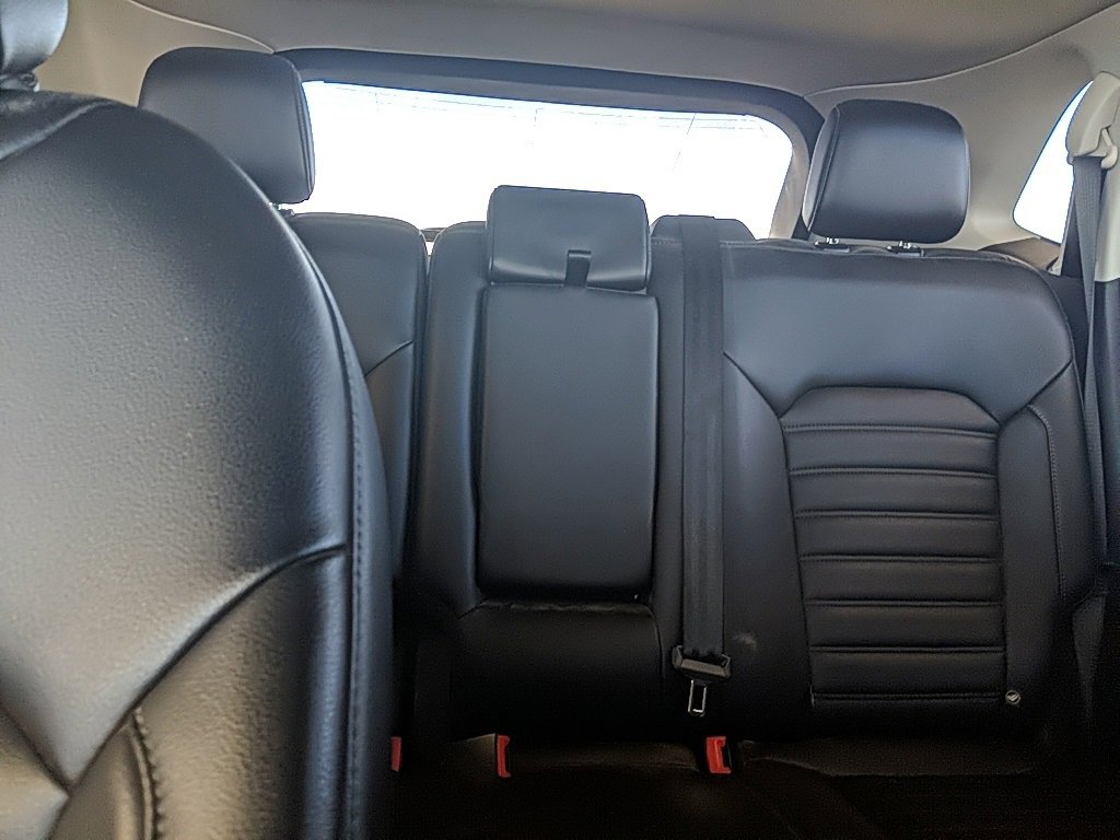 Used 2022 Ford Edge SEL image 27