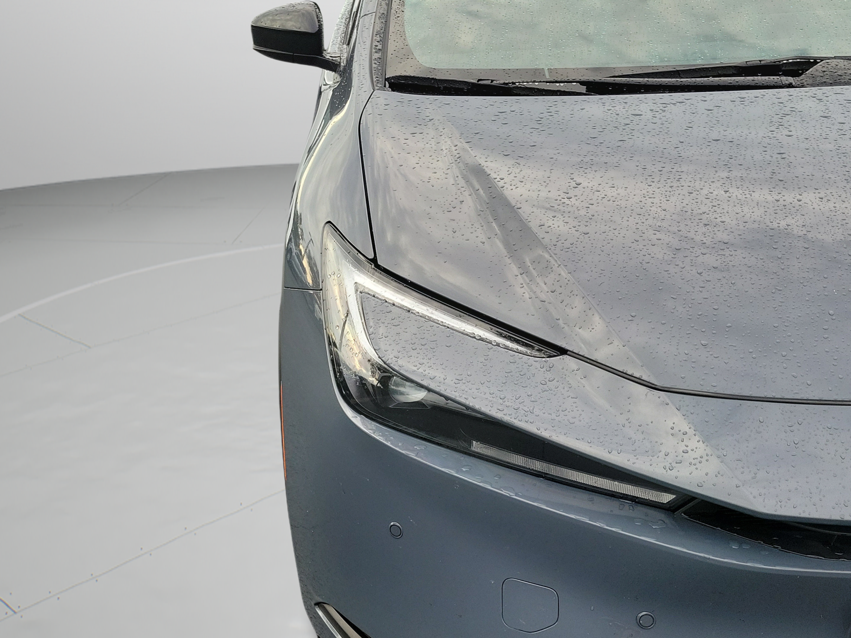 Used 2026 Toyota Prius Plug-In Hybrid FWD image 12