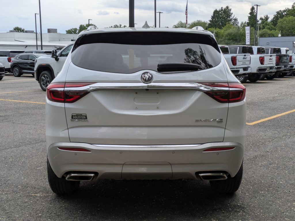 Used 2018 Buick Enclave Premium w/ Trailering Package AWD/4WD image 6