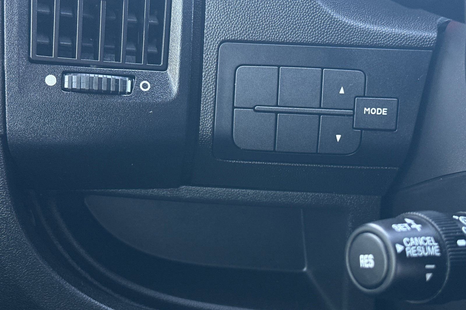 Used 2019 RAM ProMaster 1500 w/ Interior Convenience Group image 28