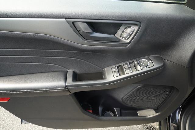 Used 2023 Ford Escape Active FWD image 12