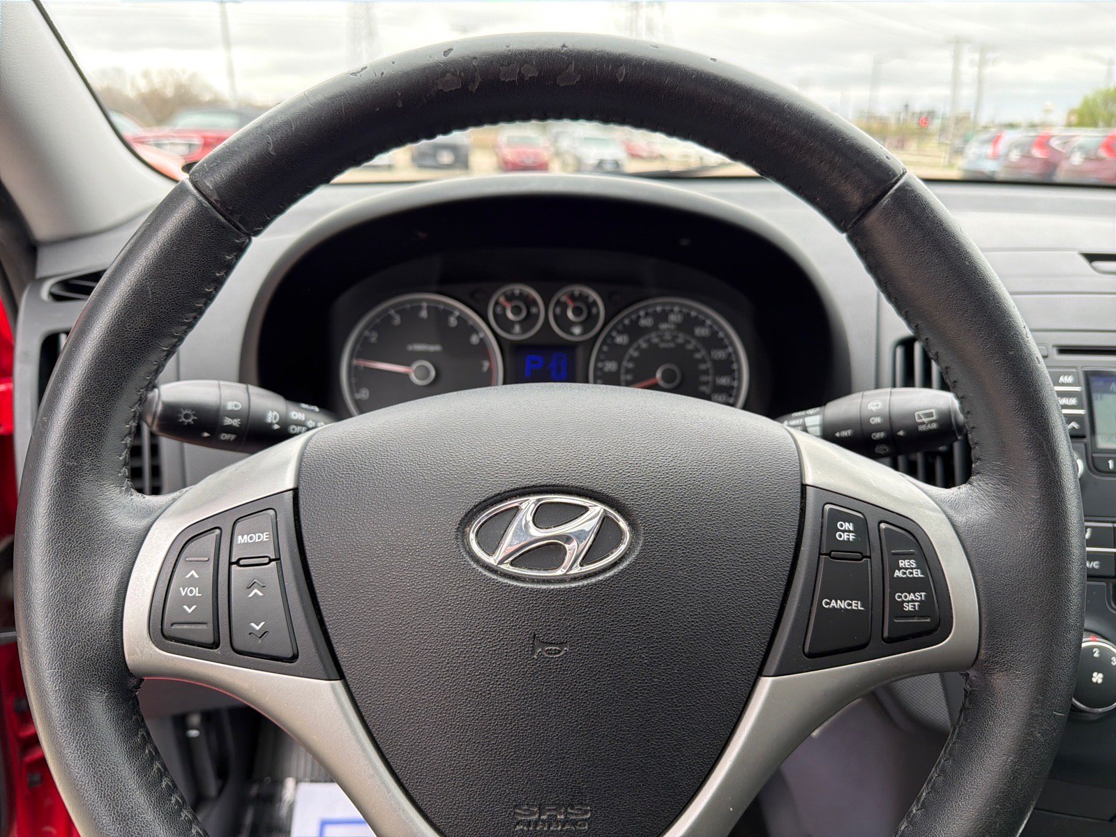 Used 2011 Hyundai Elantra FWD image 13