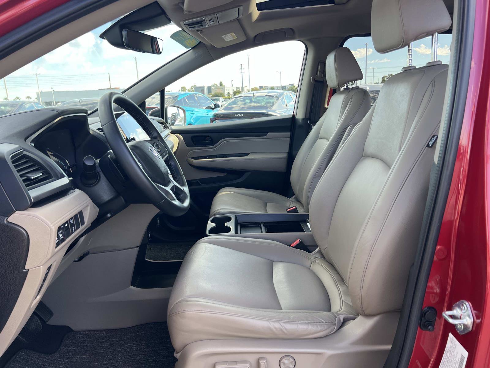 Used 2023 Honda Odyssey EX-L image 19