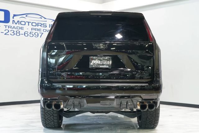 Used 2023 Cadillac Escalade V AWD/4WD image 14