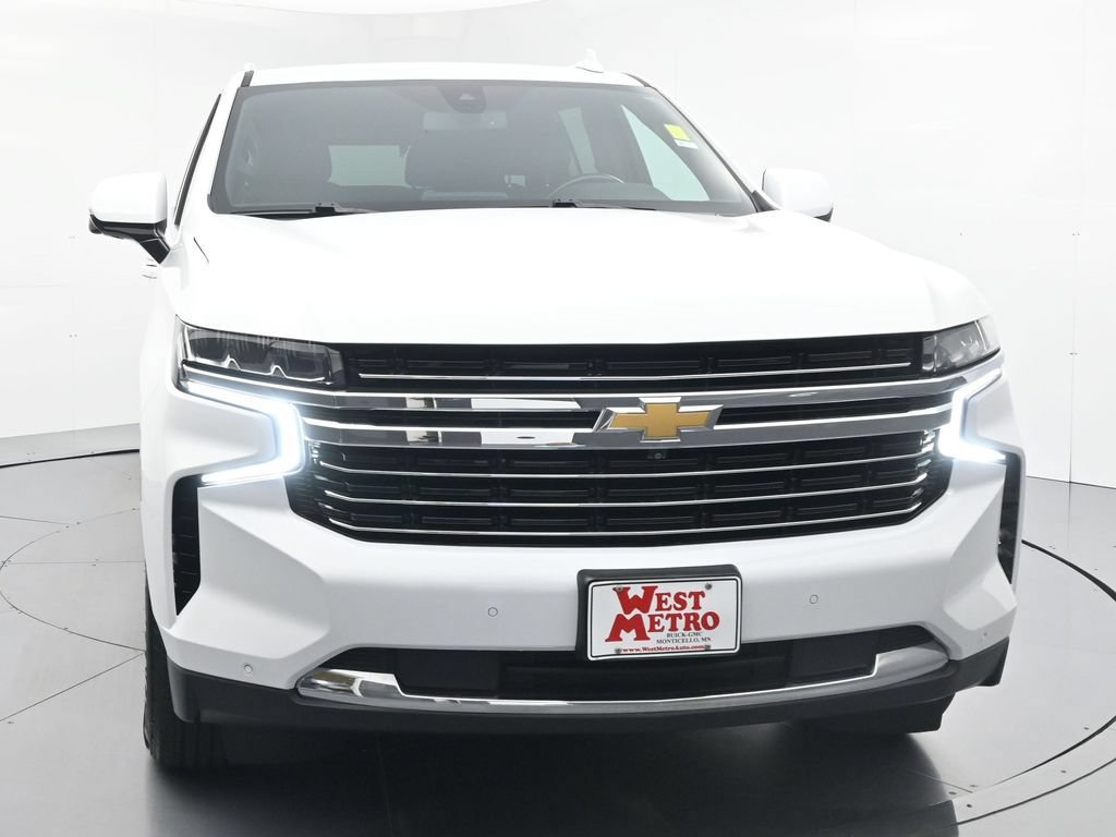 Used 2022 Chevrolet Tahoe LT w/ Luxury Package AWD/4WD image 32