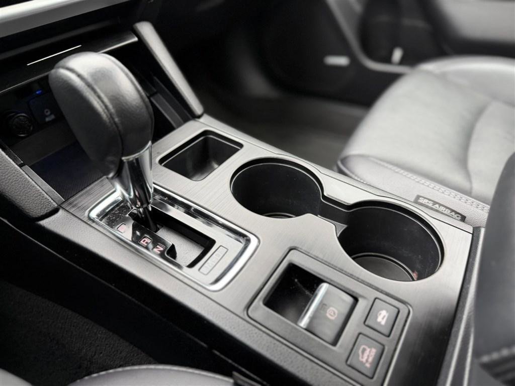 Used 2018 Subaru Outback 2.5i Limited image 29