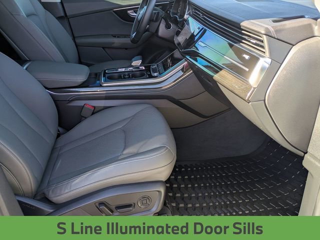 Used 2024 Audi Q8 Premium Plus image 33