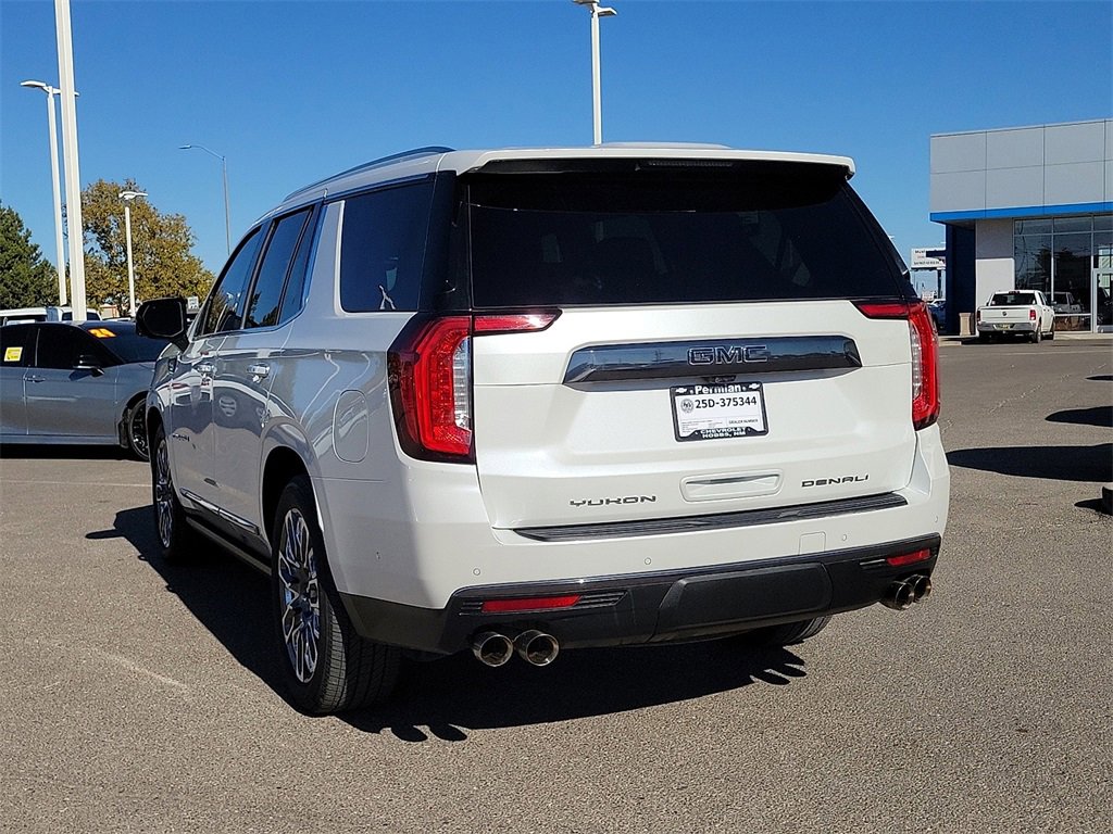 Used 2023 GMC Yukon Denali Ultimate image 8