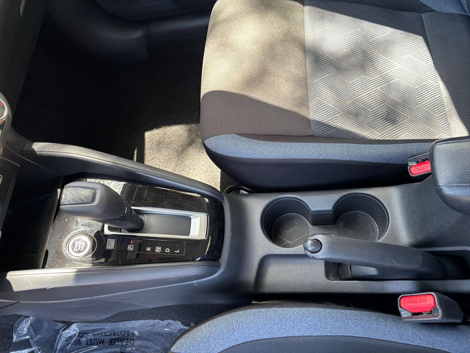 Used 2025 Nissan Versa SV FWD image 38