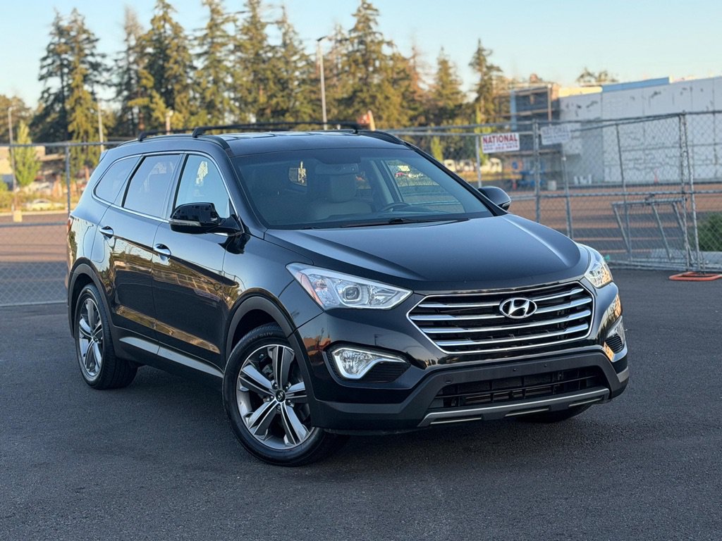 Used 2015 Hyundai Santa Fe GLS w/ Option Group 02 AWD/4WD image 2