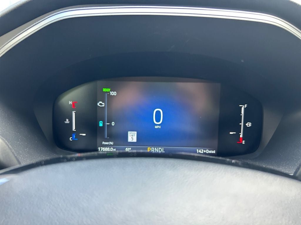 Used 2025 Ford Escape SE FWD image 14