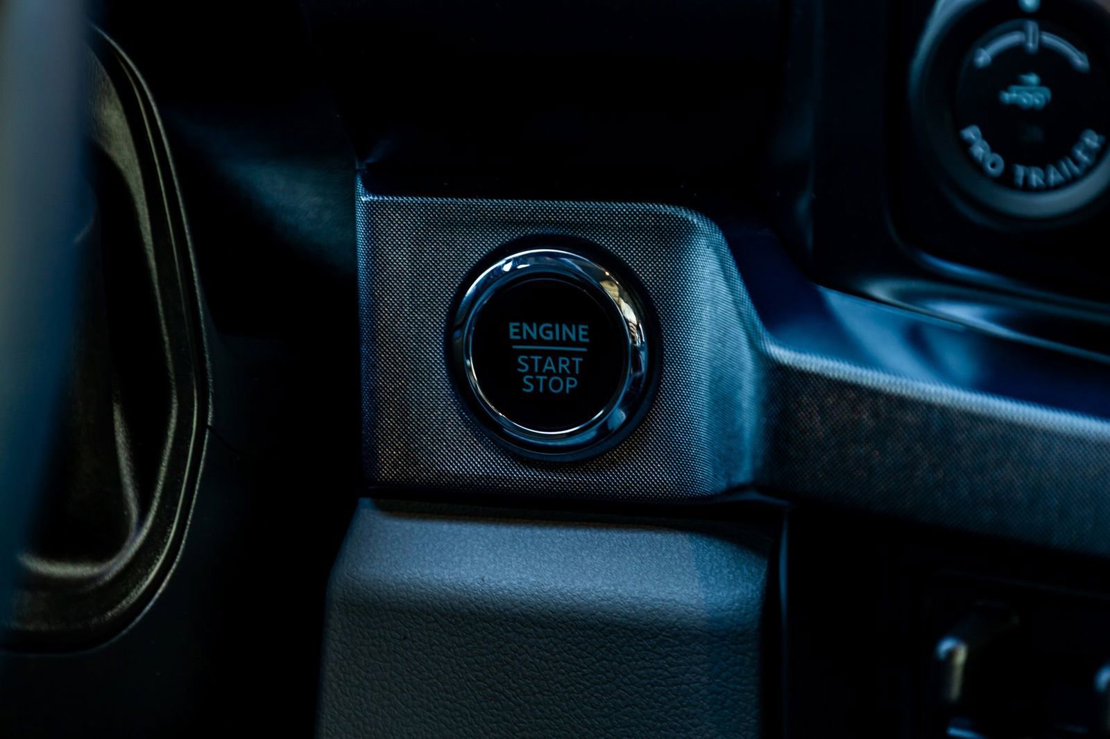 Used 2024 Ford F250 Limited w/ FX4 Off-Road Package image 20