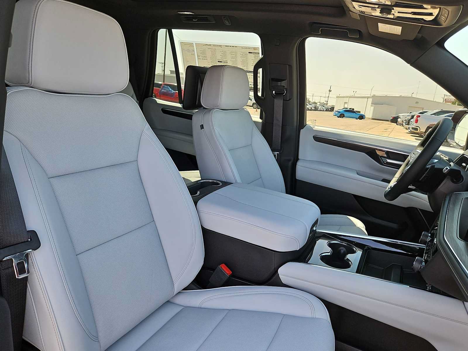 New 2026 Chevrolet Tahoe Premier AWD/4WD image 18