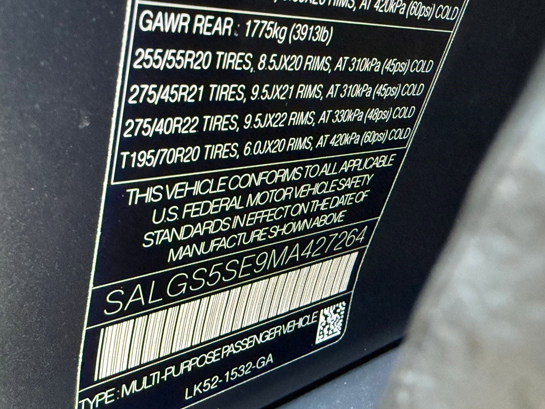 Used 2021 Land Rover Range Rover P525 Westminster Edition LWB image 19