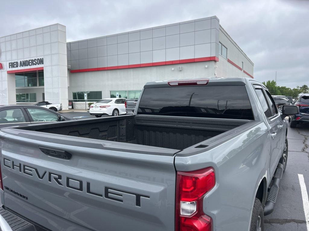 Used 2024 Chevrolet Silverado 1500 RST w/ Z71 Off-Road Package AWD/4WD image 6