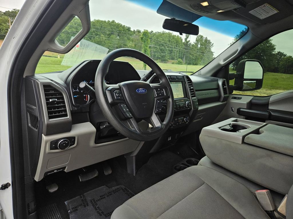 Used 2019 Ford F250 XL w/ STX Appearance Package AWD/4WD image 13