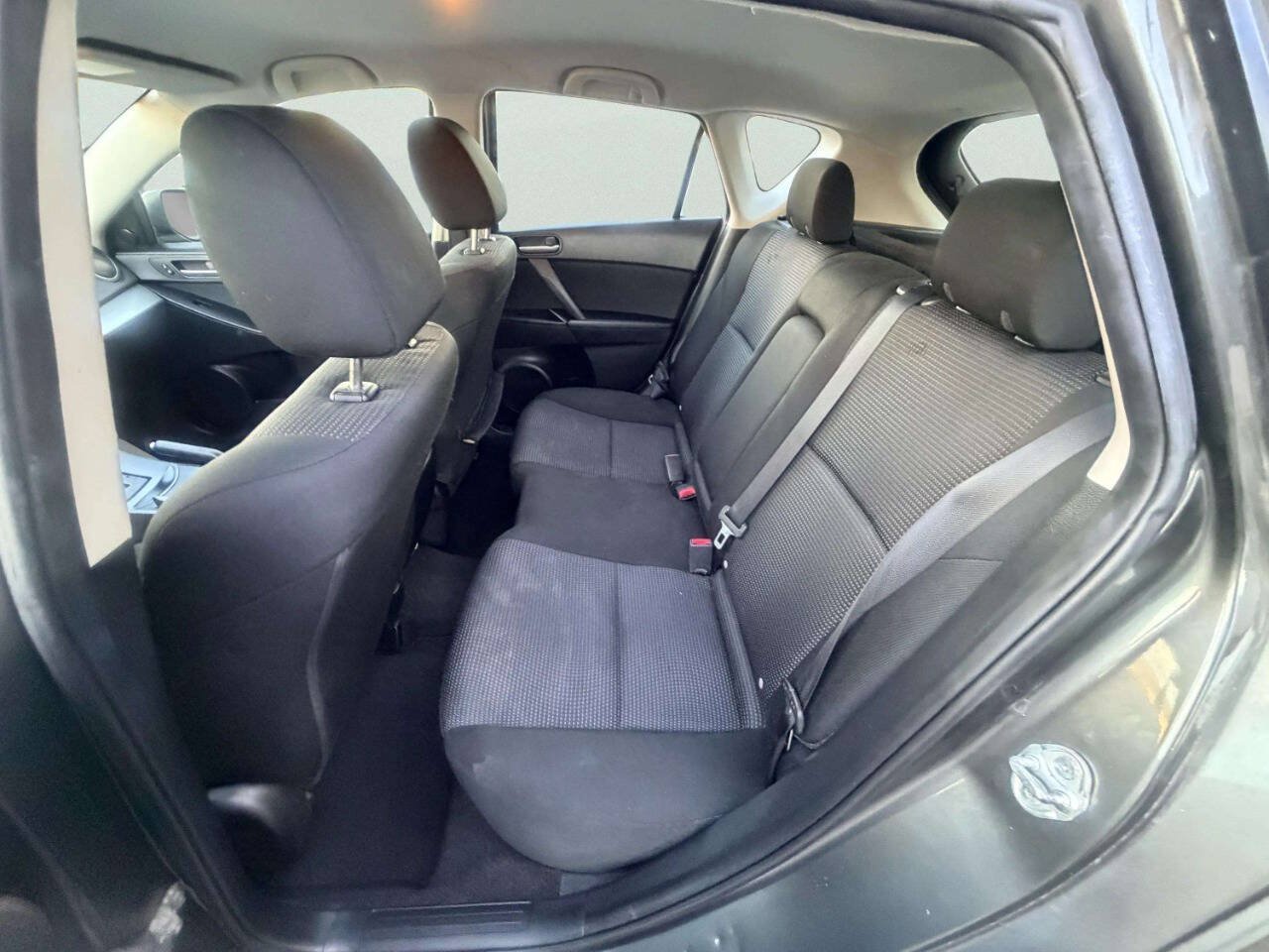 Used 2013 MAZDA MAZDA3 i Touring FWD image 21