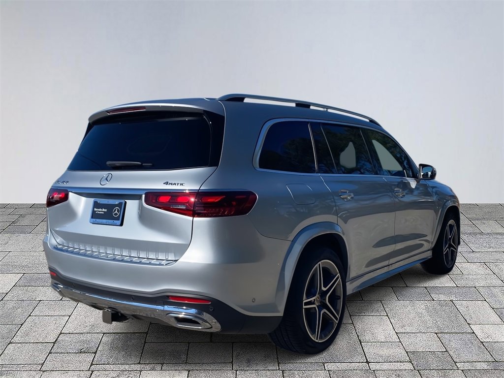 Used 2025 Mercedes-Benz GLS 450 4MATIC image 7