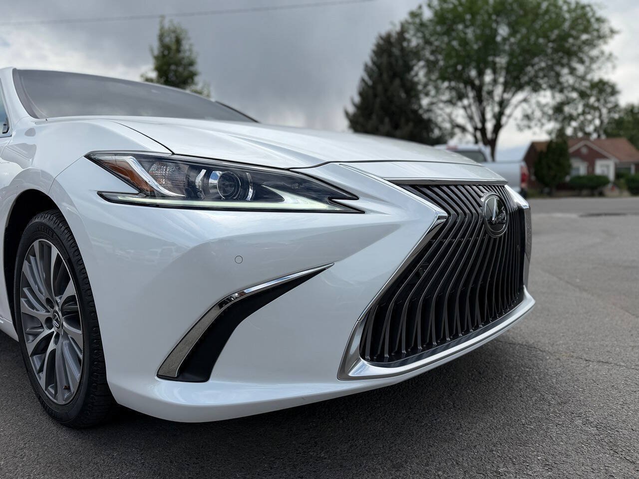 Used 2020 Lexus ES 350 w/ Premium Package FWD image 27