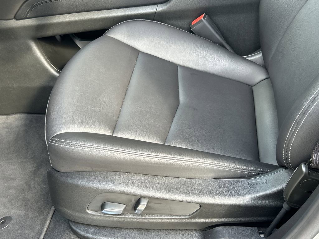 Certified 2025 Cadillac XT5 Luxury image 20