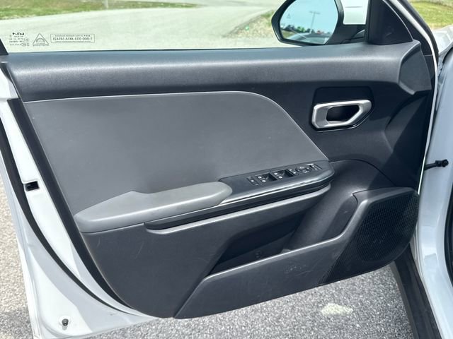 Used 2025 Kia K4 FWD image 11