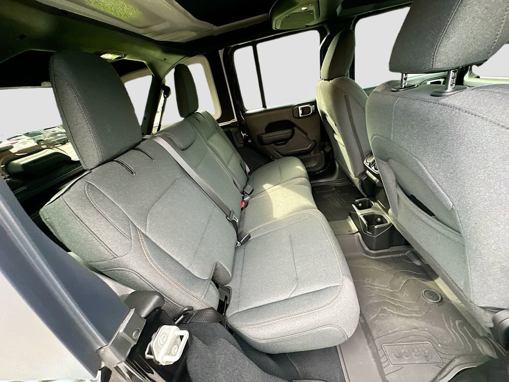 Used 2024 Jeep Wrangler Unlimited Sport w/ Convenience Group image 28