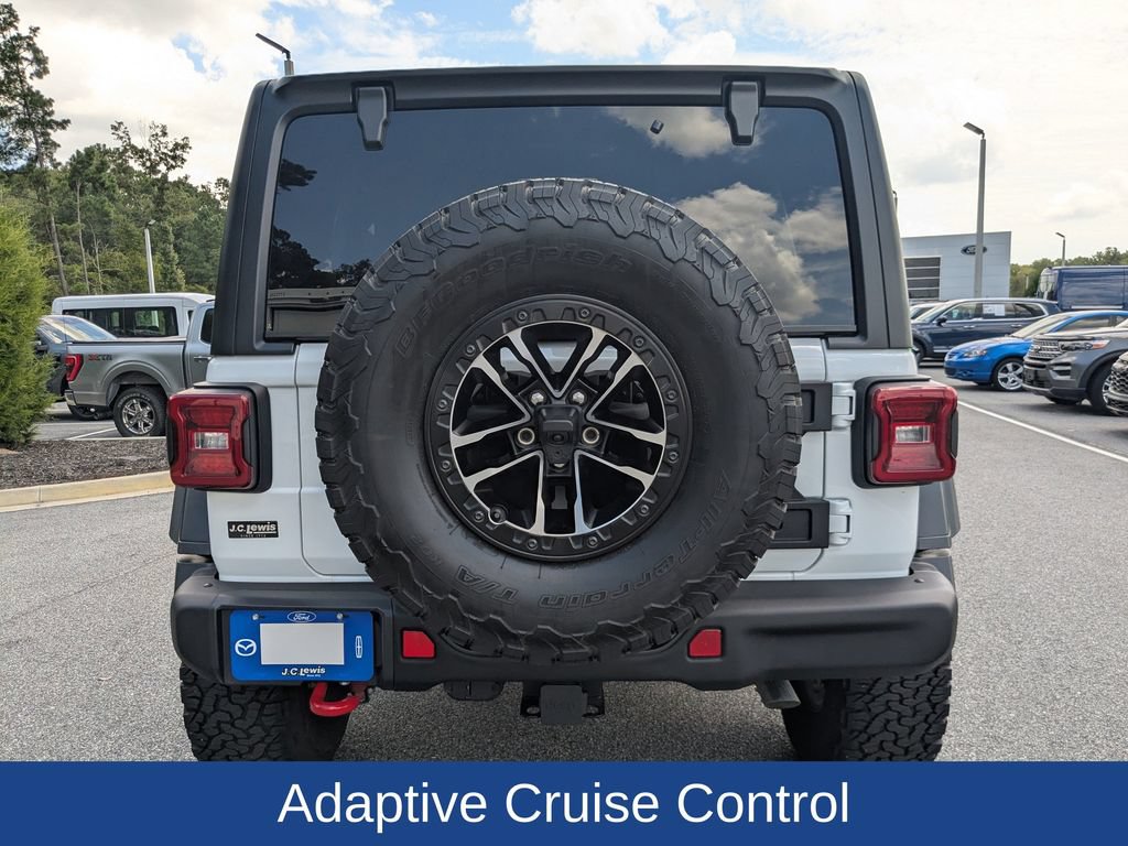 Used 2024 Jeep Wrangler Unlimited Rubicon w/ XTREMEE 35" Tire Package AWD/4WD image 5