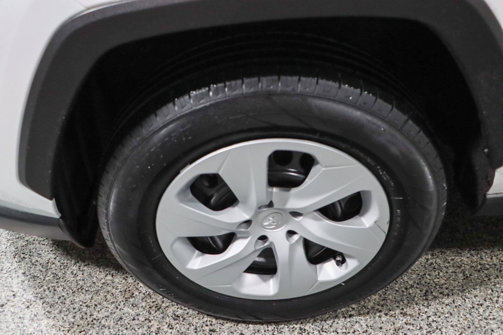 Used 2024 Toyota RAV4 LE image 11
