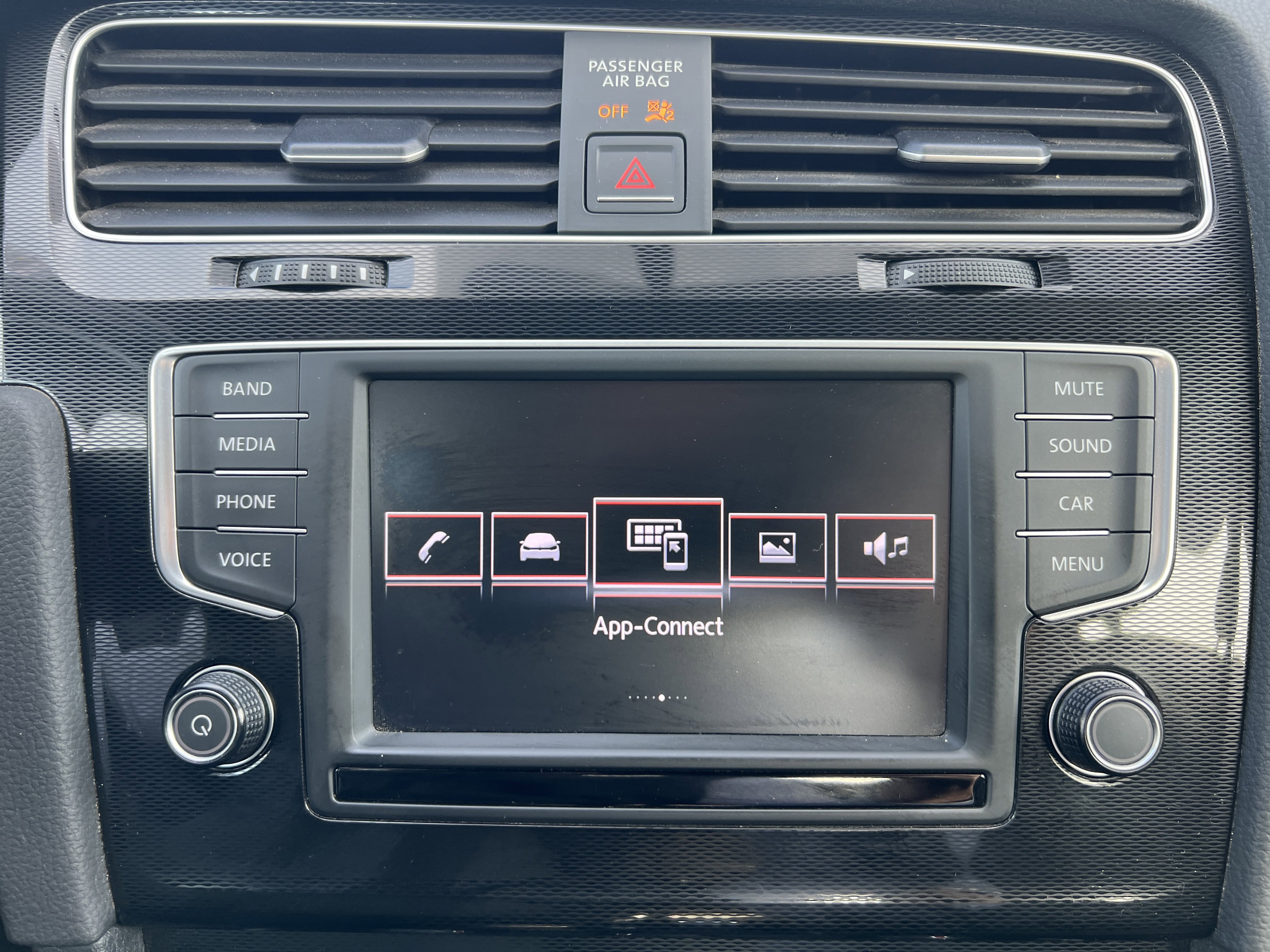 Used 2017 Volkswagen GTI Autobahn image 4