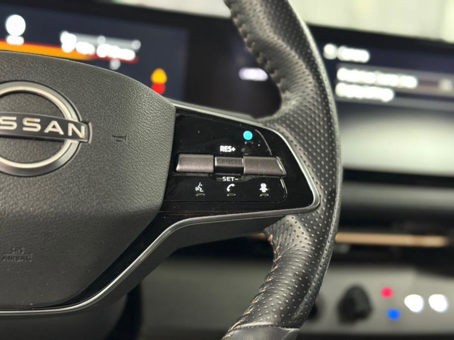 Used 2023 Nissan Ariya FWD image 24