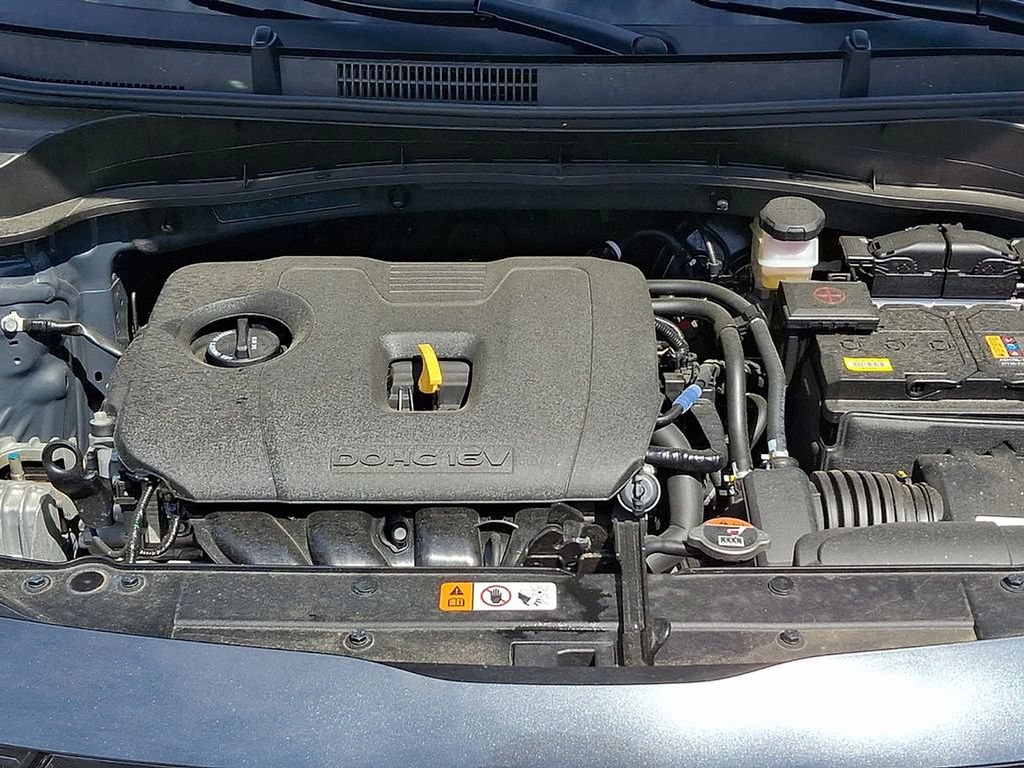 Used 2025 Kia Soul LX w/ LX Technology Package FWD image 28