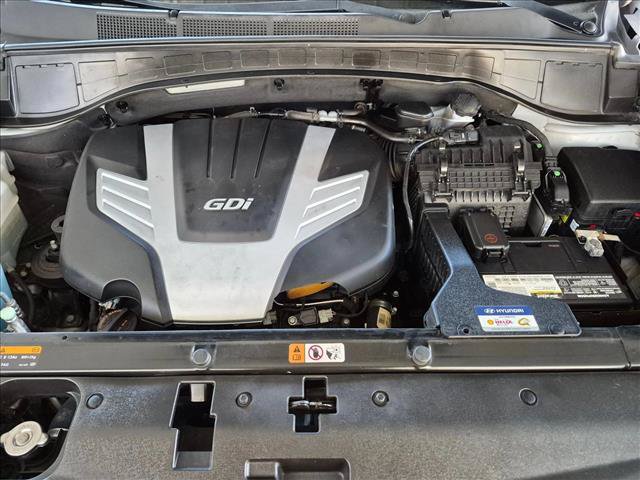 Used 2015 Hyundai Santa Fe GLS FWD image 20