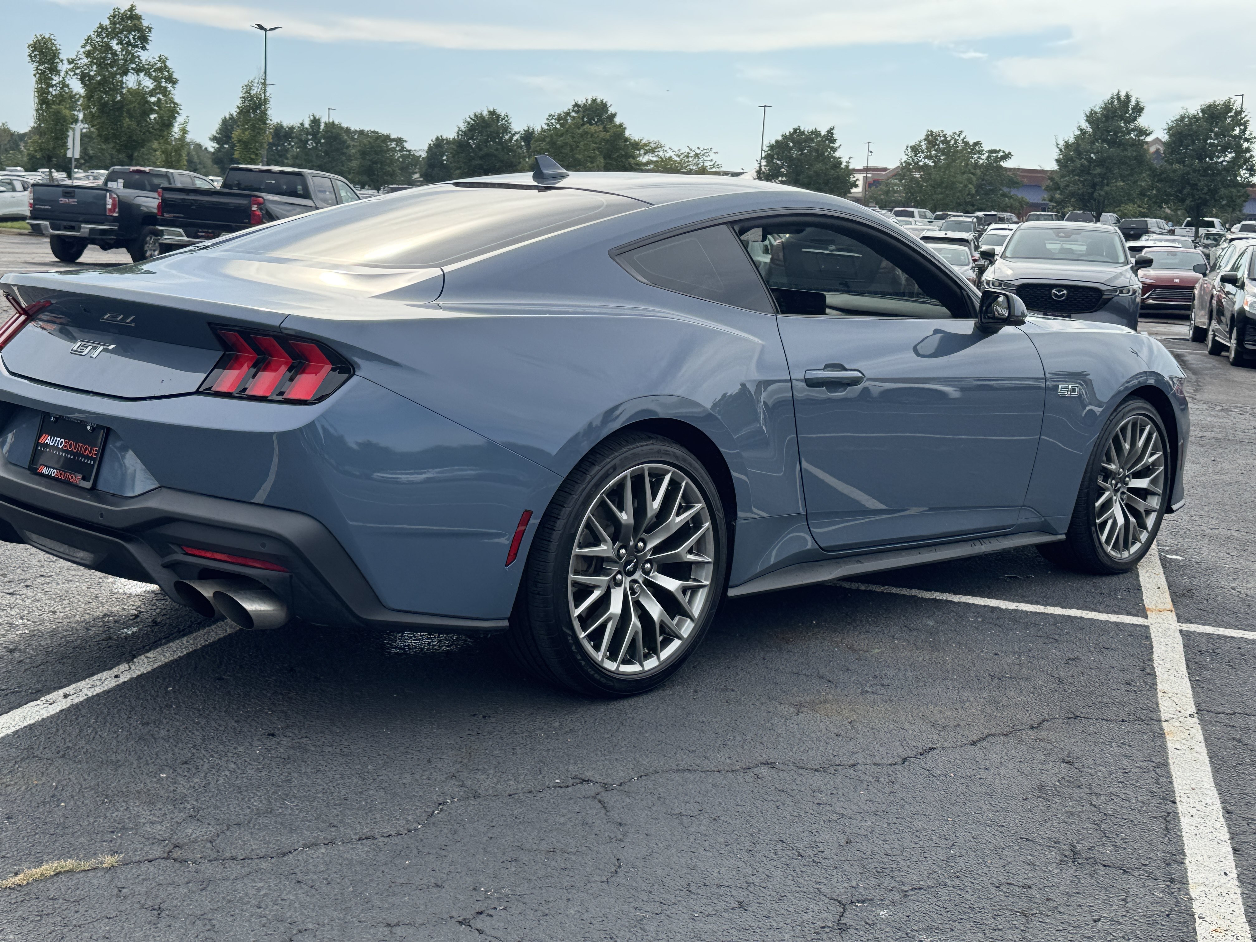 Used 2025 Ford Mustang GT Premium RWD image 12