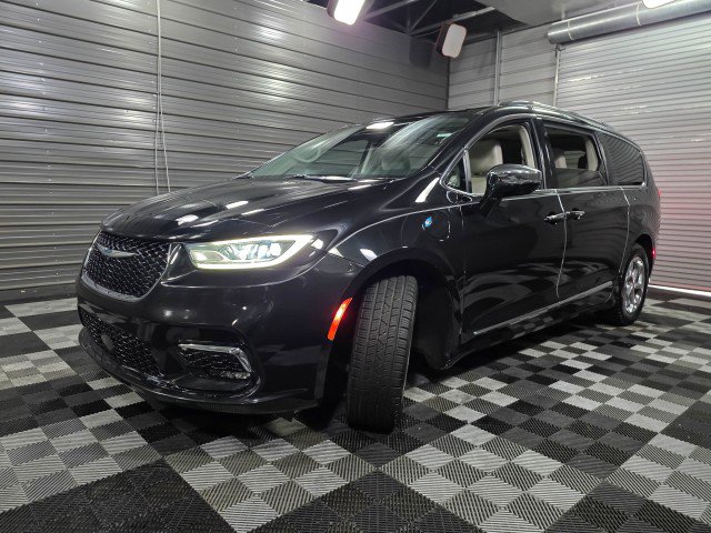Used 2021 Chrysler Pacifica Limited image 46