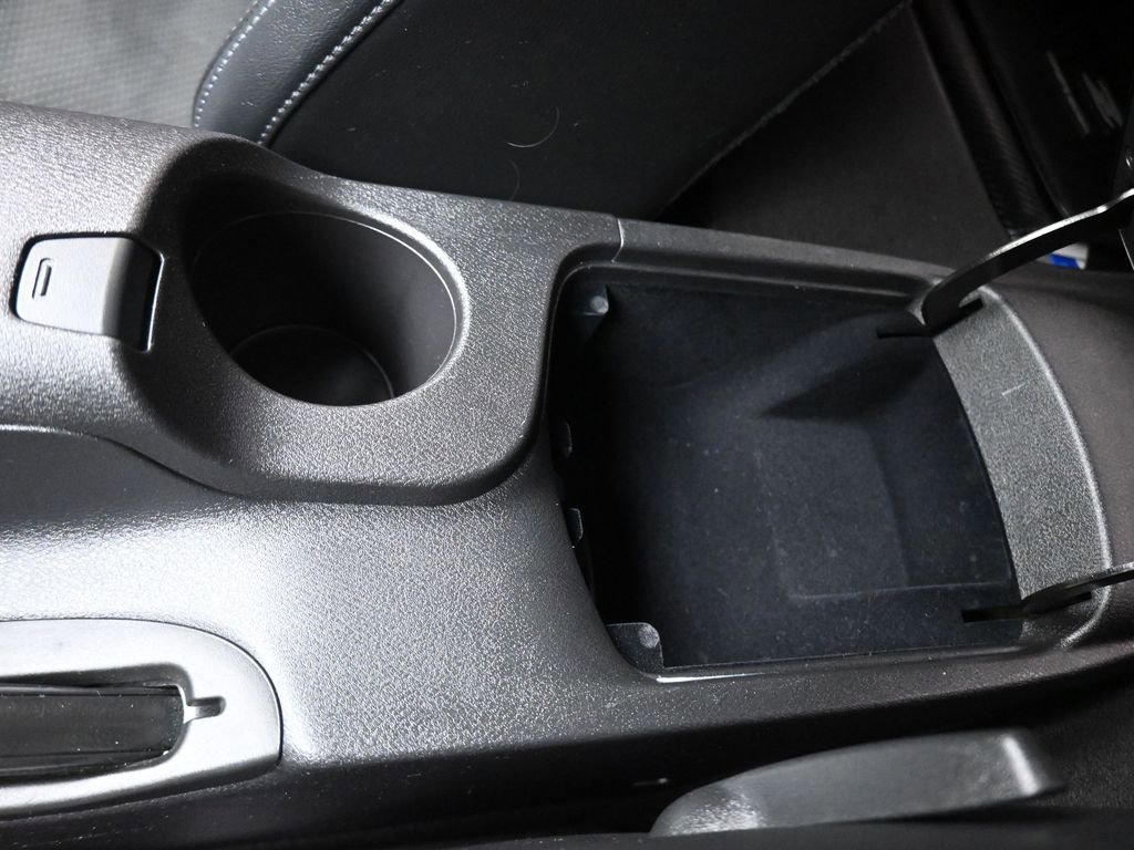 Used 2023 Nissan Z w/ Floor Mat Package (L93) RWD image 24