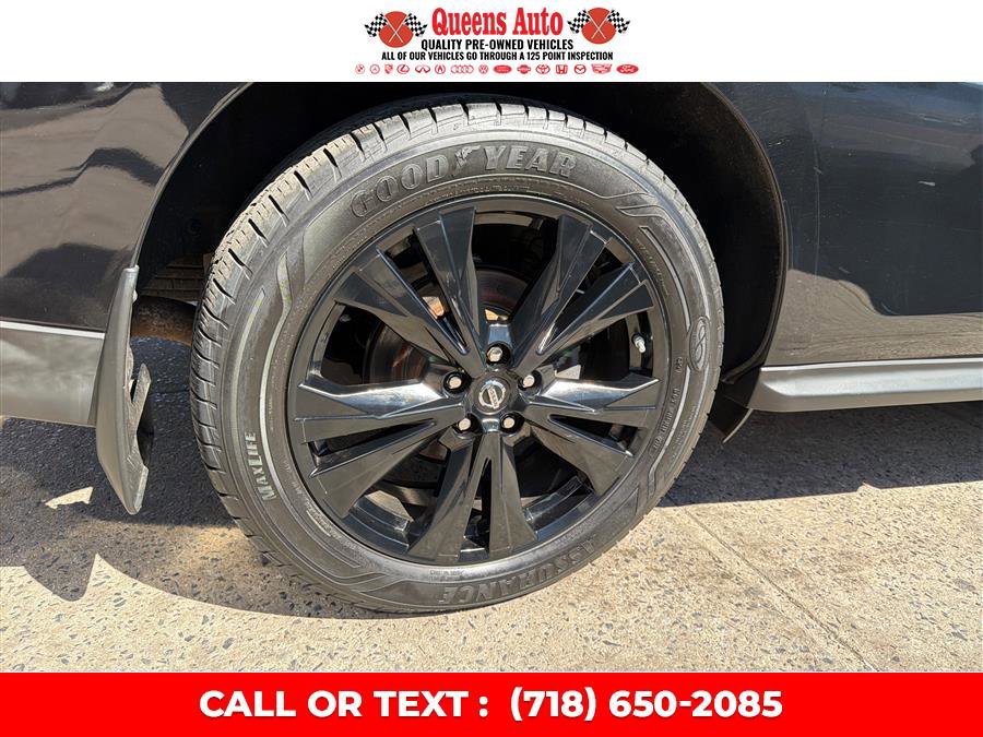 Used 2018 Nissan Pathfinder SL w/ Midnight Edition Package image 34