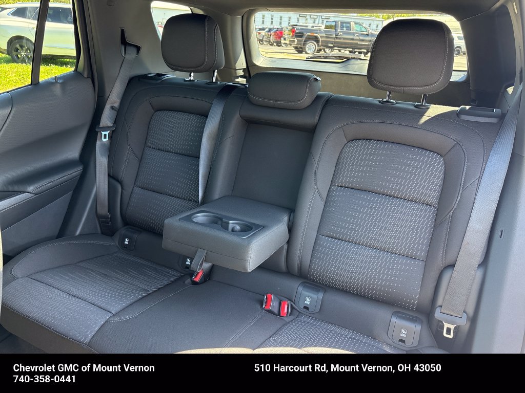 New 2027 Chevrolet Equinox LT w/ Safety and Technology Package AWD/4WD image 27