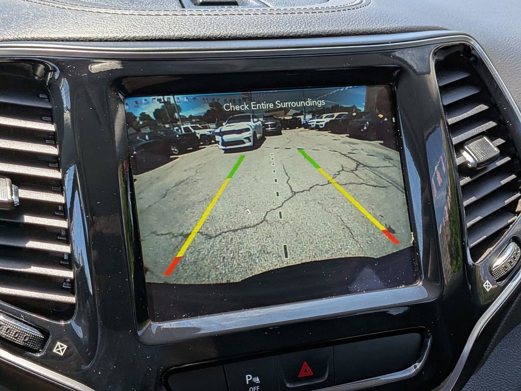 Used 2019 Jeep Cherokee Limited AWD/4WD image 20