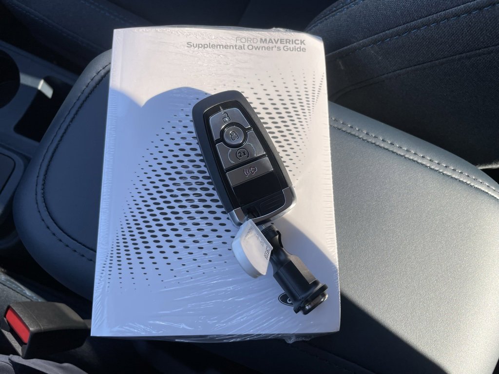 New 2025 Ford Maverick XLT w/ XLT Luxury Package image 45